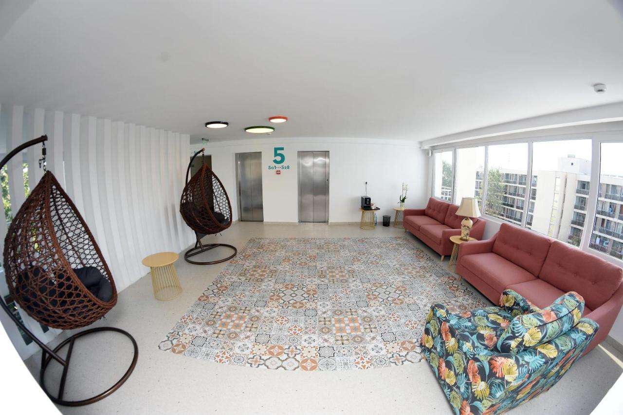 Spring Holiday Resort Neptun Bagian luar foto